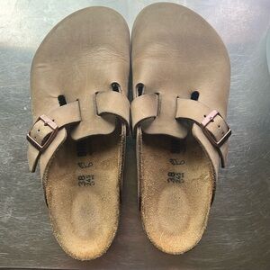Birkenstock Boston - taupe leather - size 38 regular